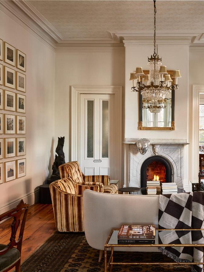Blind Tiger - Carleton Street Inn 3*